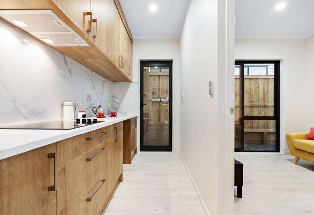 2 Bed Room Granny Flat in Flat Bush