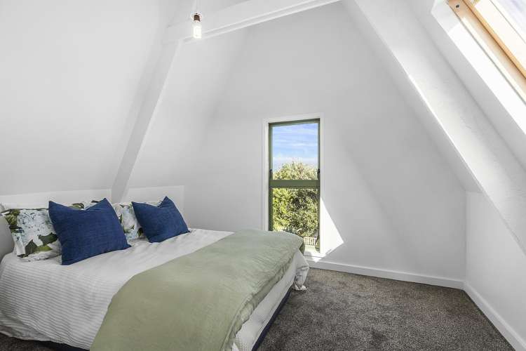 117 Gloaming Hill Titahi Bay_14