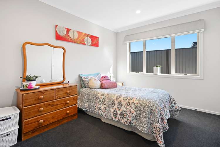 60 Stan Heather Drive Glenview_19