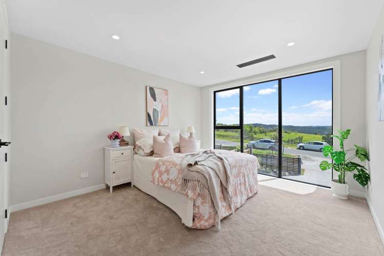 200 Vaughans Road Long Bay_14