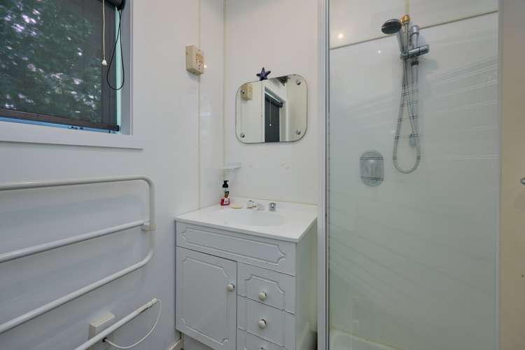 2799 Kenepuru Road Kenepuru Sound_11