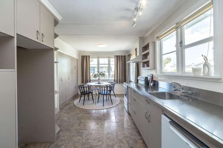 20 William Benton Street Featherston_8