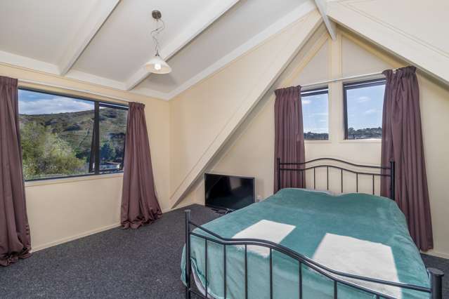 19b Murphy Street Toi Toi_3