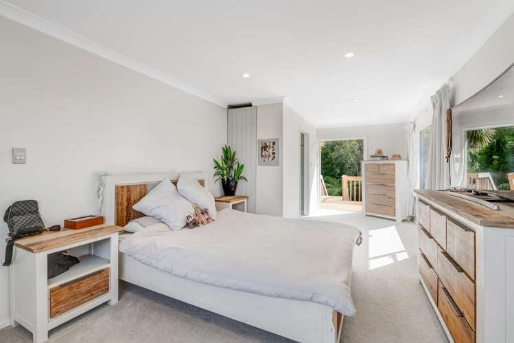 806A Beach Road Browns Bay_21