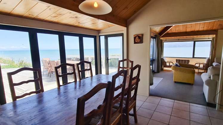  231 Rosetta Road Raumati Beach_11