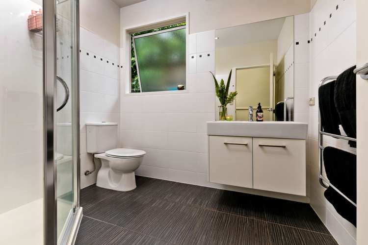 27 Newbury Place Schnapper Rock_22