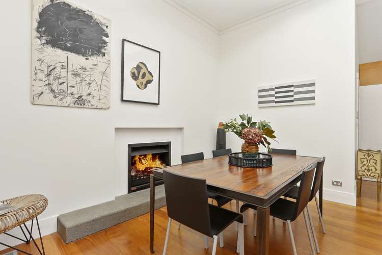 20 Ascot Avenue Narrow Neck_8