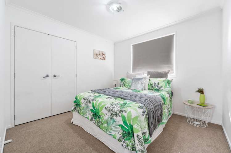 19B Te Atatu Road Te Atatu South_12