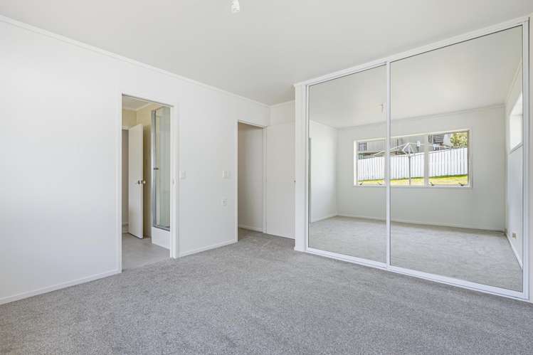 49 Centorian Drive Windsor Park_20