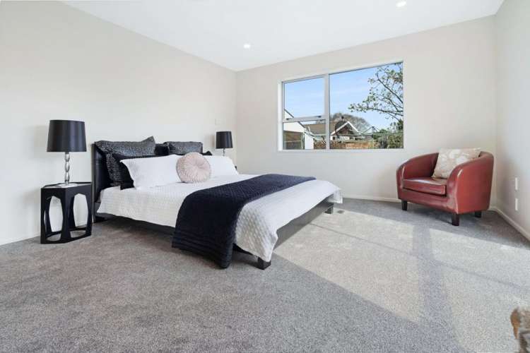 18 Dufek Crescent Wigram_7