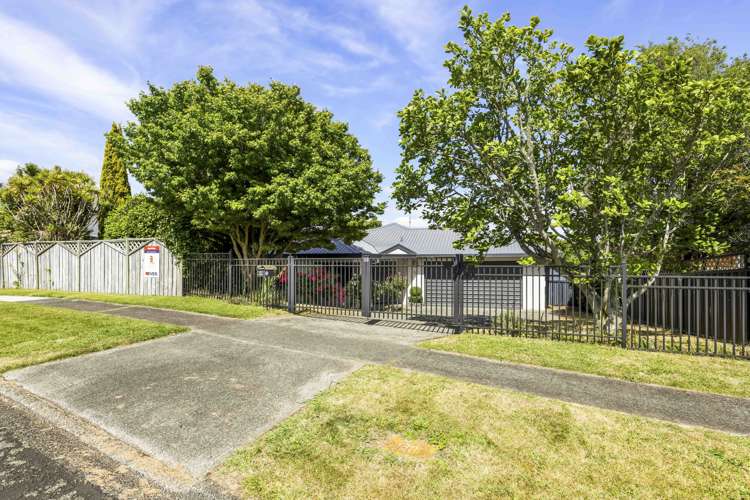 51 Sunnyhills Avenue Glenview_18