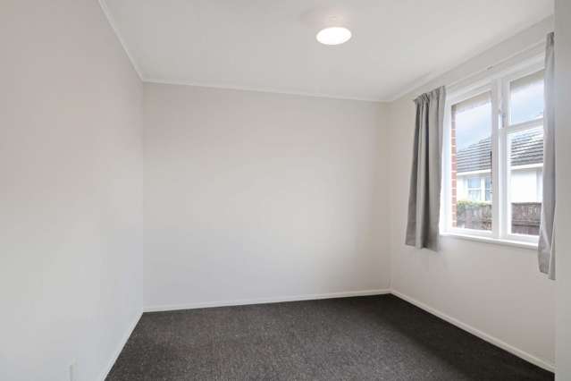 1/546 Fergusson Drive 11322_3