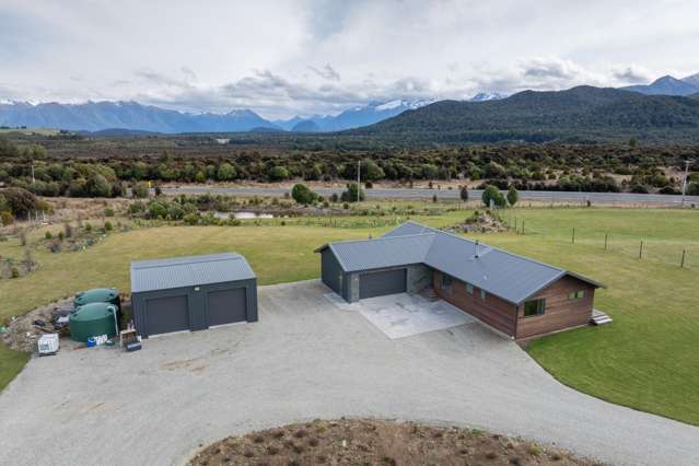 877 Manapouri Te Anau Highway Te Anau_3