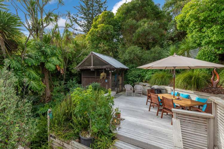 2/13 Newstead Avenue Browns Bay_18