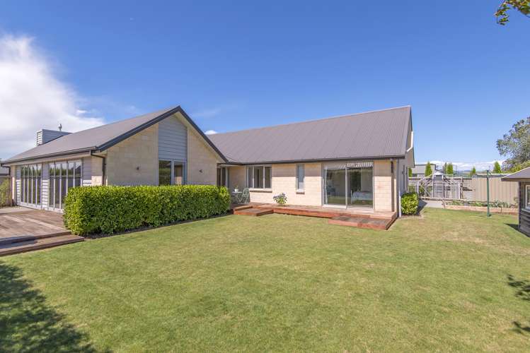 32 Faulks Drive Lincoln_20