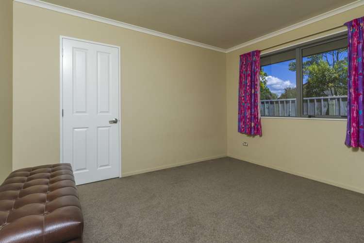 14 Wanderers Avenue Brightwater_16