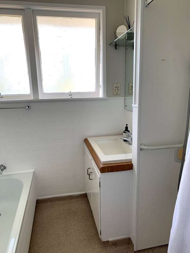 1/12 James Evans Drive Northcote_5