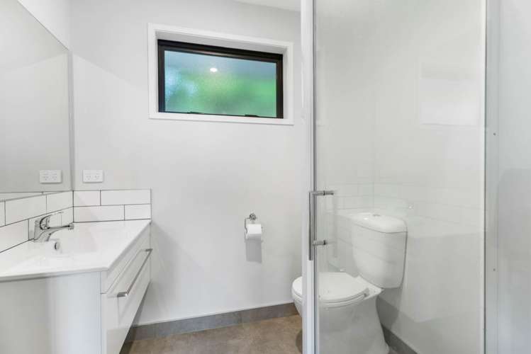 1 Frazen Avenue Papakura_11