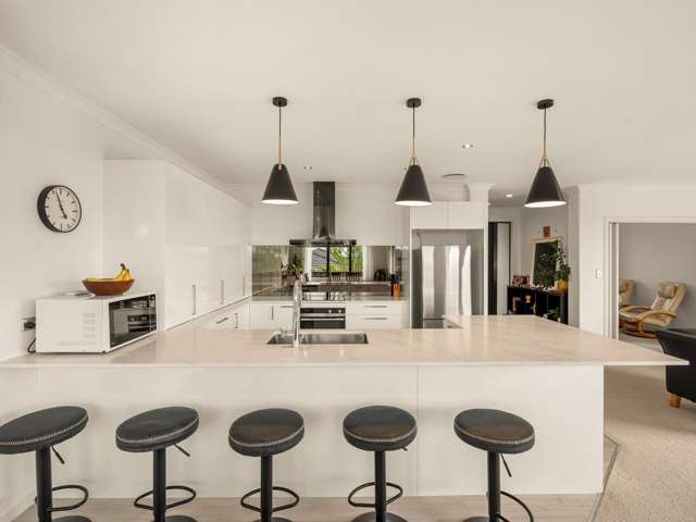 57 Somerton Drive Huntington_2