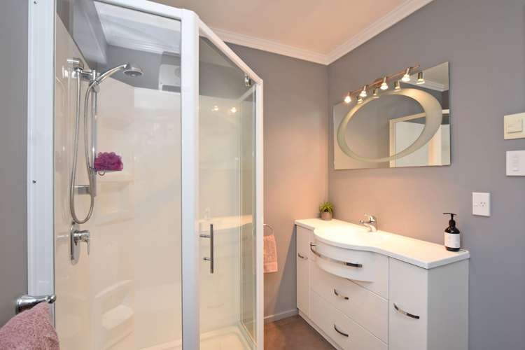 36 Robert Street Otatara_8