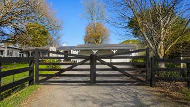 232 Martin Road_4