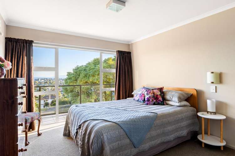 2 Hillary Heights Whataupoko_5