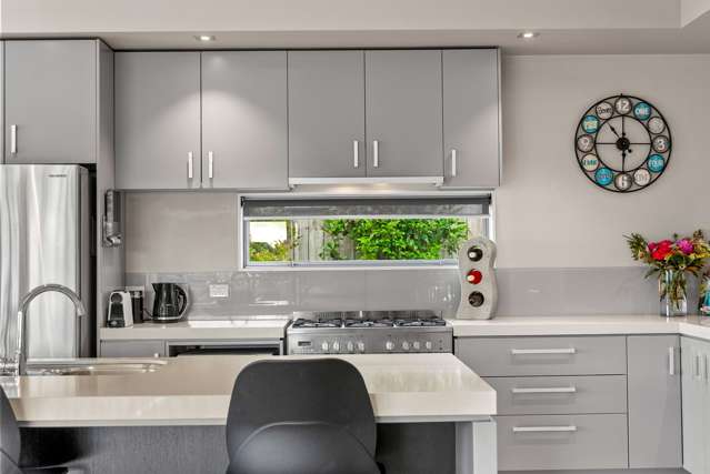 16 Pescara Point Karaka_4