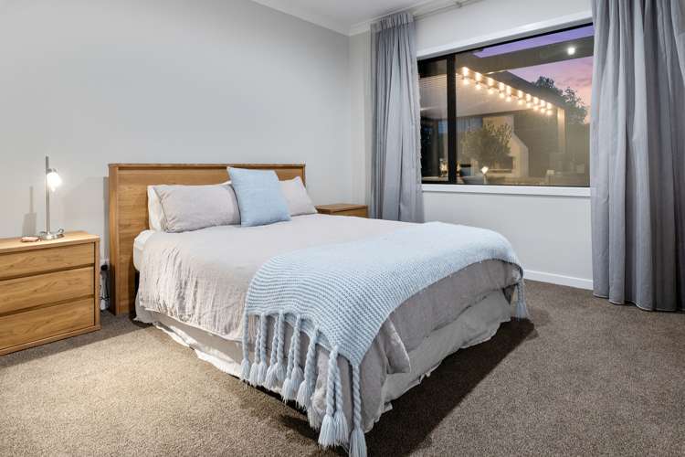 33 Pohutukawa Parade Riverhead_16