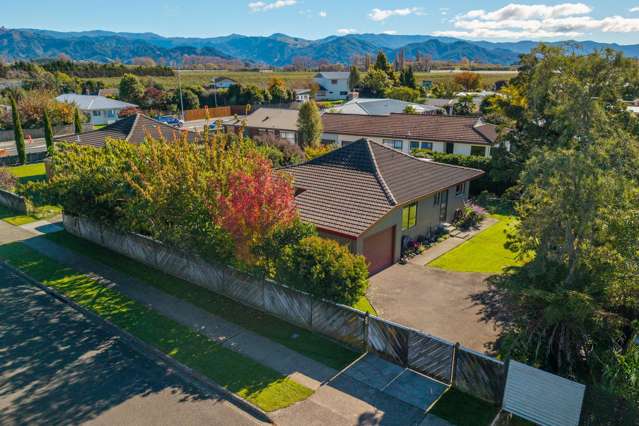 Private, Spacious 2 bed Beauty