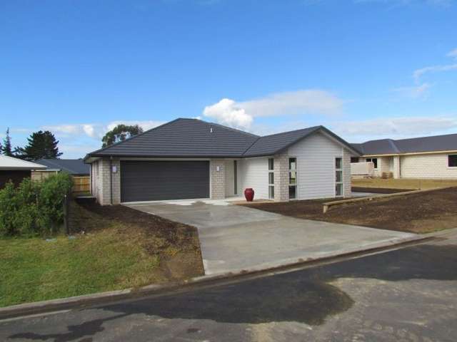 3 Magnolia Lane Waihi_3