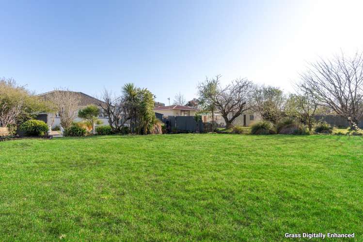 71 Glenroy Street Woolston_17