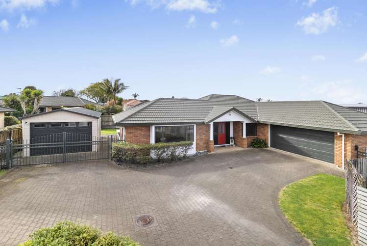 9 Dan Bryant Place, Pukekohe_0