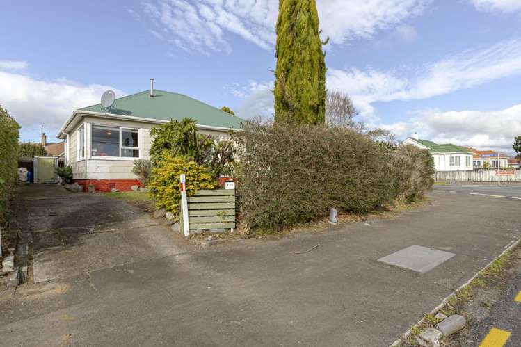 135 Tukapa Street Westown_17