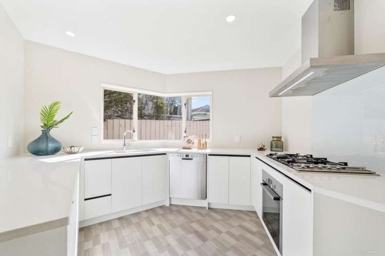 2/10 Walter Street Hauraki_5