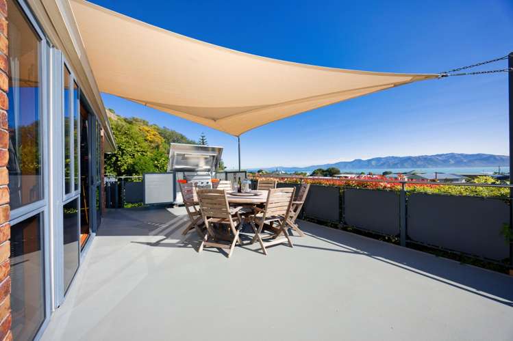 22a Kotuku Road South Bay_11