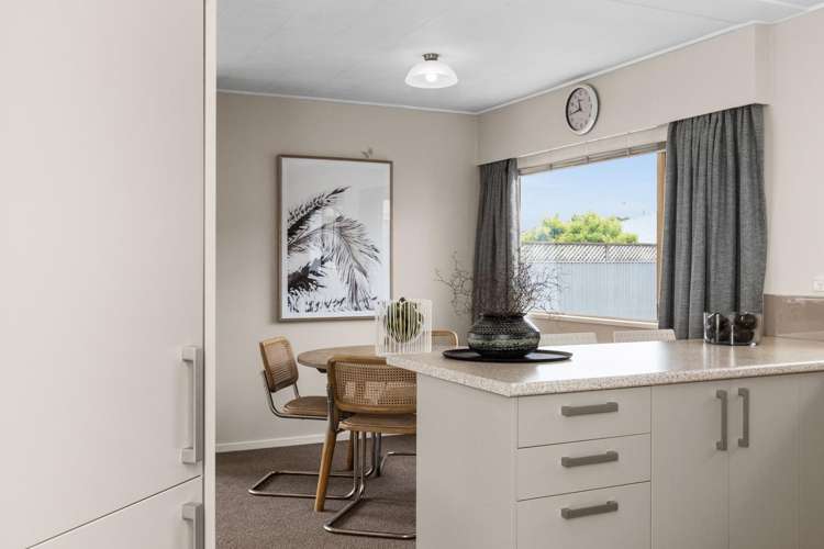 3/11 King Street Taradale_6