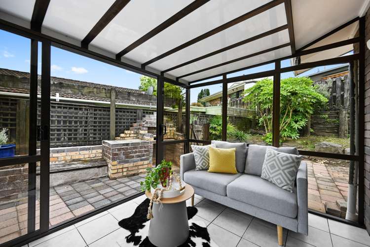 804 River Road Chartwell_9