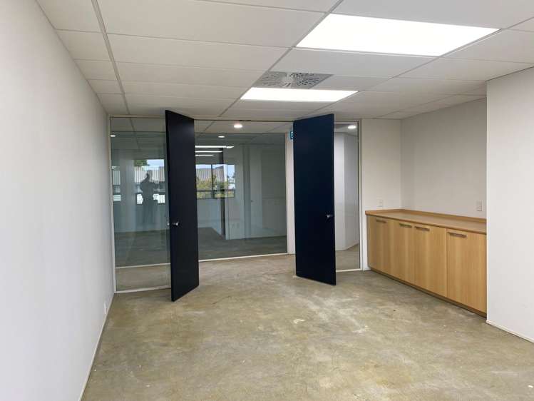 66-68 Mandeville Street Riccarton_6