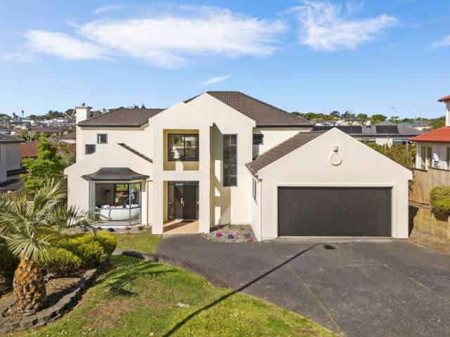 Exceptional Family Living in the Heart of Pinehill