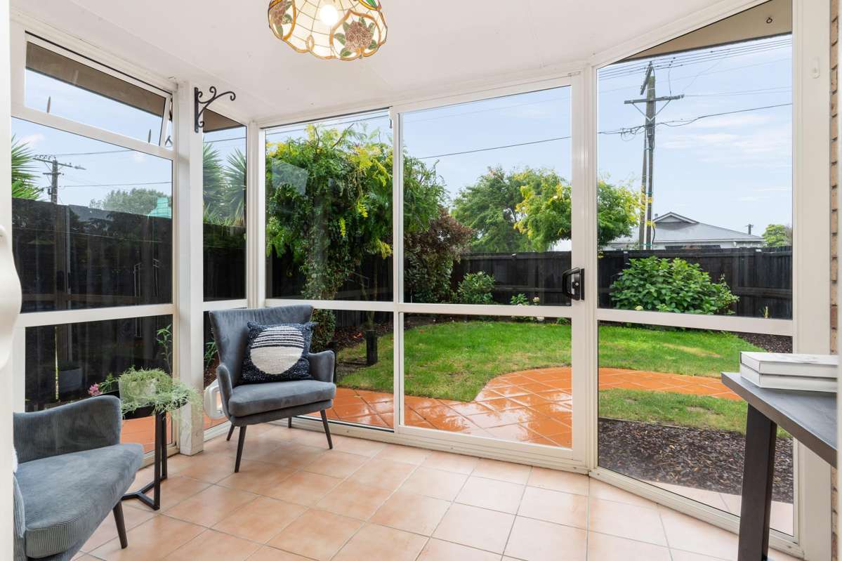 1/145 Simeon Street_3