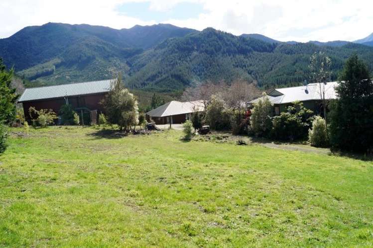 16 Acheron Heights Hanmer Springs_0