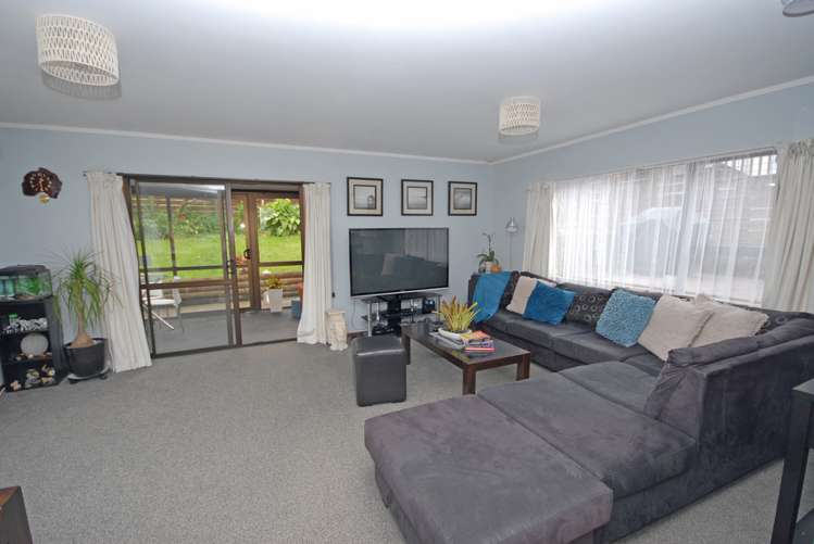 49 Chivalry Road Glenfield_1