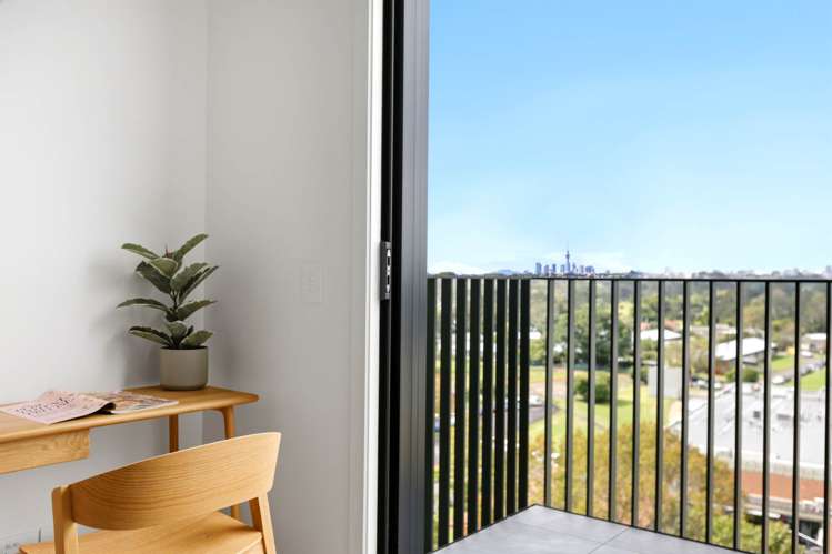 2A Te Ara Taurapa Pt Chevalier_16