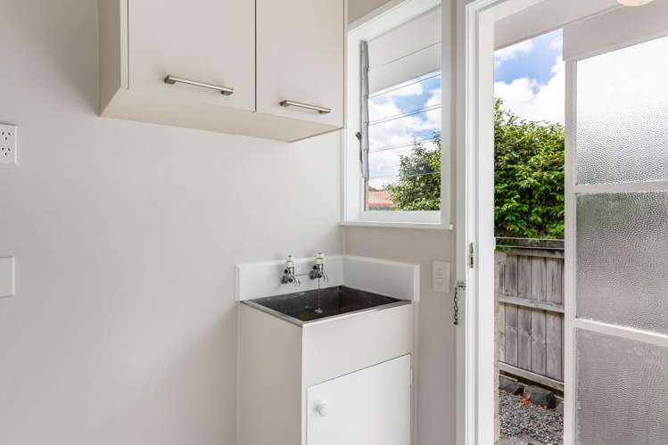 2/45 Howe Street Howick_18