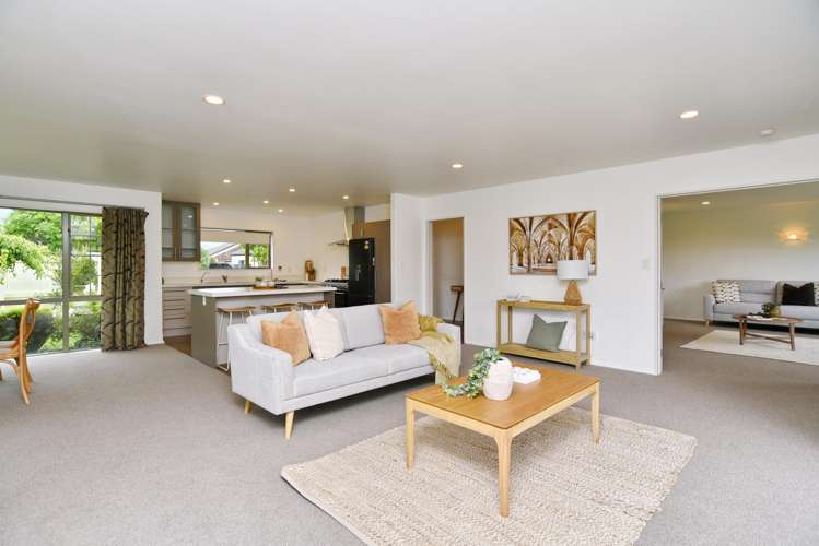 63 Puhara Avenue Parklands_11