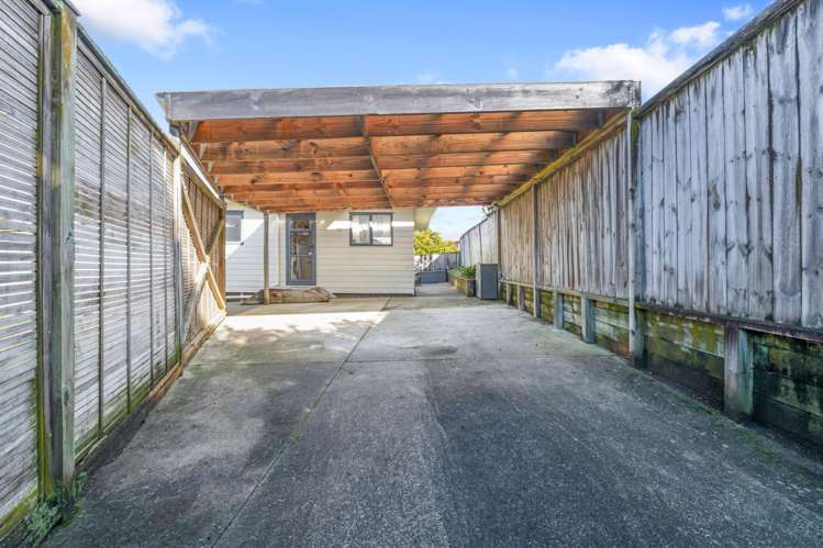 54 Mirrabooka Avenue Botany Downs_23