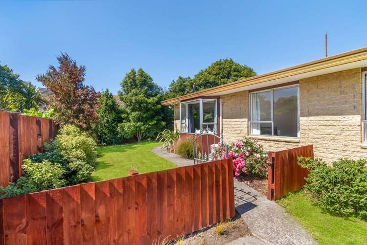 2/170 Sawyers Arms Road Bishopdale_16