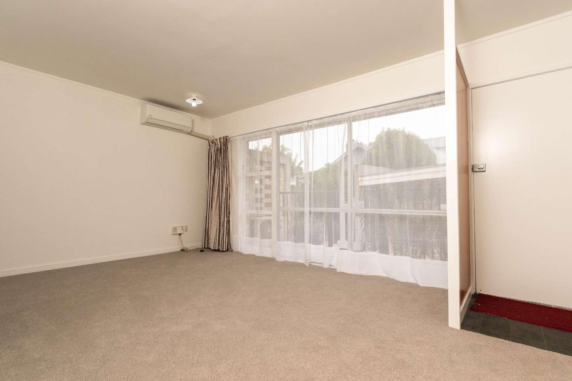 2/24 Shackleton Road Mount Eden_0