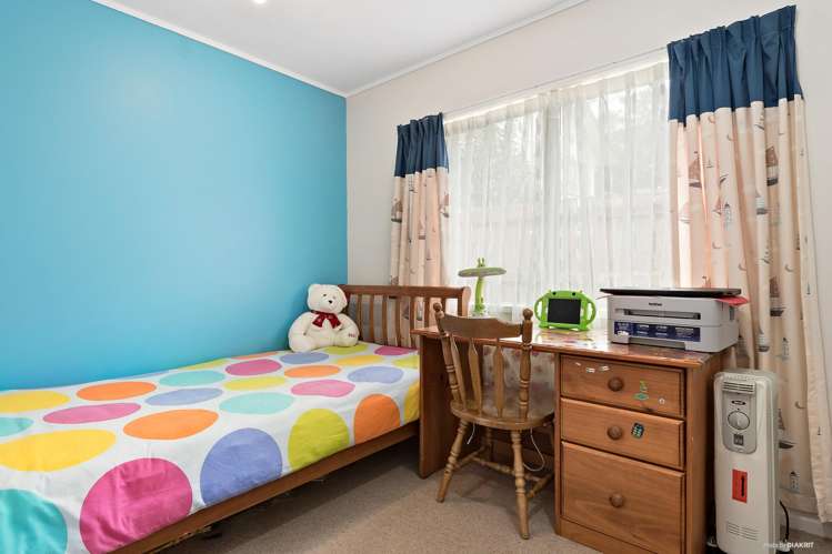 66A Parrs Cross Road Henderson_11