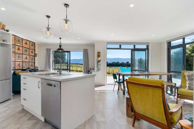 2766 Lake Ferry Road Pirinoa_1